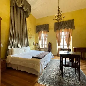 Nass Casa Del Aguila Hotel