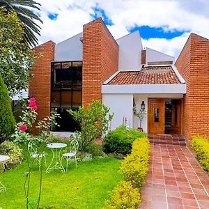 Mochiliers Hostel